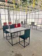 Apna Homes Stay and Hotel I Gurugram