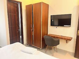 Apna Homes Stay and Hotel I Gurugram