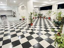 Apna Homes Stay and Hotel I Gurugram