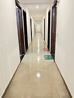 Apna Homes Stay and Hotel I Gurugram