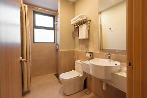 Zenith Suites Cameron