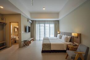 Zenith Suites Cameron