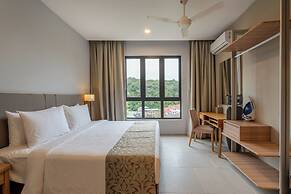 Zenith Suites Cameron