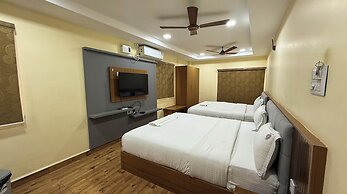 Lakshmi Naraya Grand