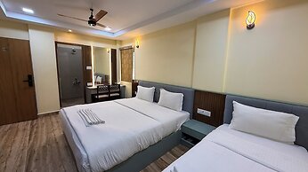 Lakshmi Naraya Grand