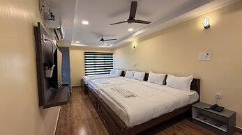 Lakshmi Naraya Grand