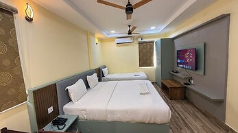 Lakshmi Naraya Grand