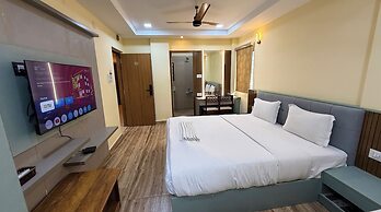 Lakshmi Naraya Grand