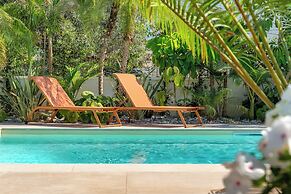 Villa Bali with Pool by Wonderful Italy