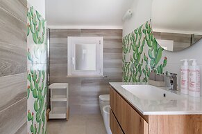 Villa Bali with Pool by Wonderful Italy