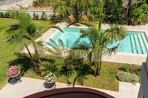 Villa Bali with Pool by Wonderful Italy