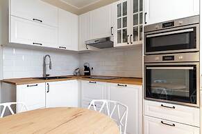 Villa Bali with Pool by Wonderful Italy