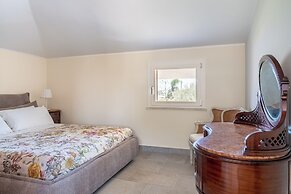 Villa Bali with Pool by Wonderful Italy