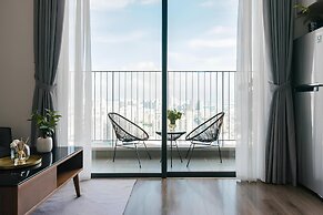 Saturn- Vinhomes Skylake Apartment