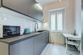 Gianicolo Apartment with Terrace