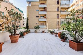 Gianicolo Apartment with Terrace