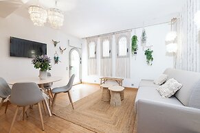 E DWELL IN MANDARA