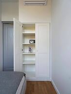 Miro Rooms Center Cloud - Quite Chic