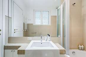 Crescenzio St Peter House