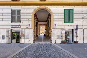 Crescenzio St Peter House