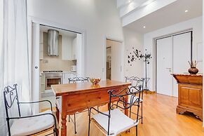 Crescenzio St Peter House