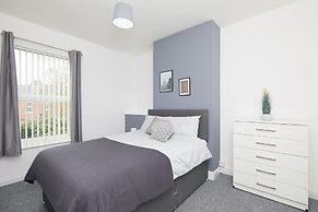 4 Bed Derby House - Long Stays- Parking