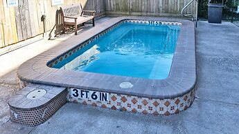 The Victorian Condos