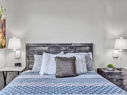 The Victorian Condos