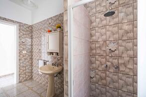 Sunny Haven Villa In Torre Lapillo