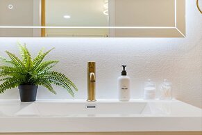 @ Marbella Lane - 4BR Cozy Home