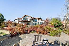 @ Marbella Lane - Amazing Views Serene Retreat