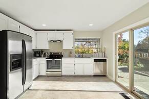 @ Marbella Lane - Amazing Views Serene Retreat