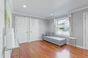 @ Marbella Lane - Buckingham Place Laundry + P