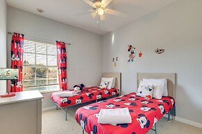 6 Mi to Disney: Waterfront Gem w/ Resort Perks!