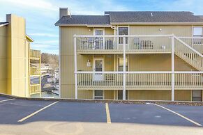 Lake View & Boat Slip: Osage Beach Retreat!