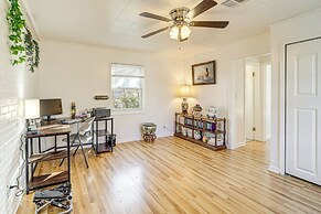 < 1 Mi to University of Tulsa: Home w/ Large Yard!