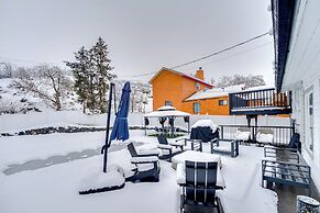 'grand Chelan' Large Group Getaway: Pool & Hot Tub