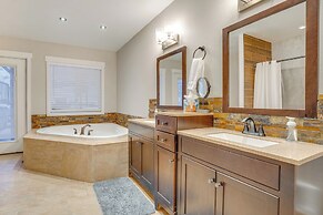 'grand Chelan' Large Group Getaway: Pool & Hot Tub