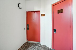 1 Mi to Wintergreen Resort: Mtn-view Condo!