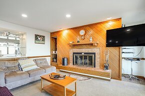 1 Mi to Wintergreen Resort: Mtn-view Condo!