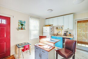 5 Mi to Downtown Beaufort: Pet-friendly Cottage!