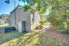 5 Mi to Downtown Beaufort: Pet-friendly Cottage!