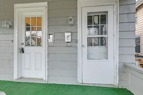 Apartment 2 Mi to Niagara Falls State Park!