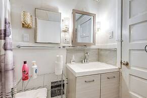 Apartment 2 Mi to Niagara Falls & Whirlpool!