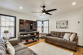Grills, Fire Pit & Yard: Central Granbury Home!