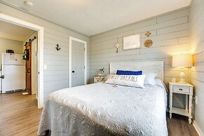 Walk to Lake & Trails: Cape Fair Retreat w/ Grill!