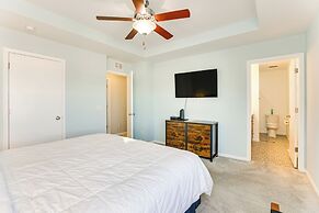 10 Mi to Dtwn Madison: Home w/ Large Yard!