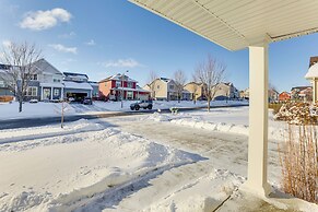 10 Mi to Dtwn Madison: Home w/ Large Yard!