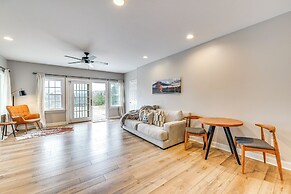 Mountain Views & Fire Pit: Sandgate Getaway