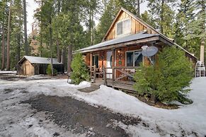 Fire Pit & Trails On-site: Butte Meadows Retreat!